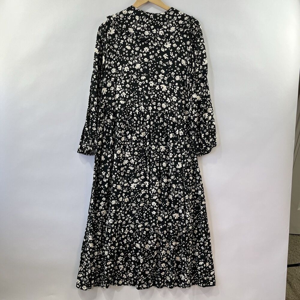 Floral Cottagecore Midi Dress M Pockets Button Front Who What Wear - Picture 9 of 11